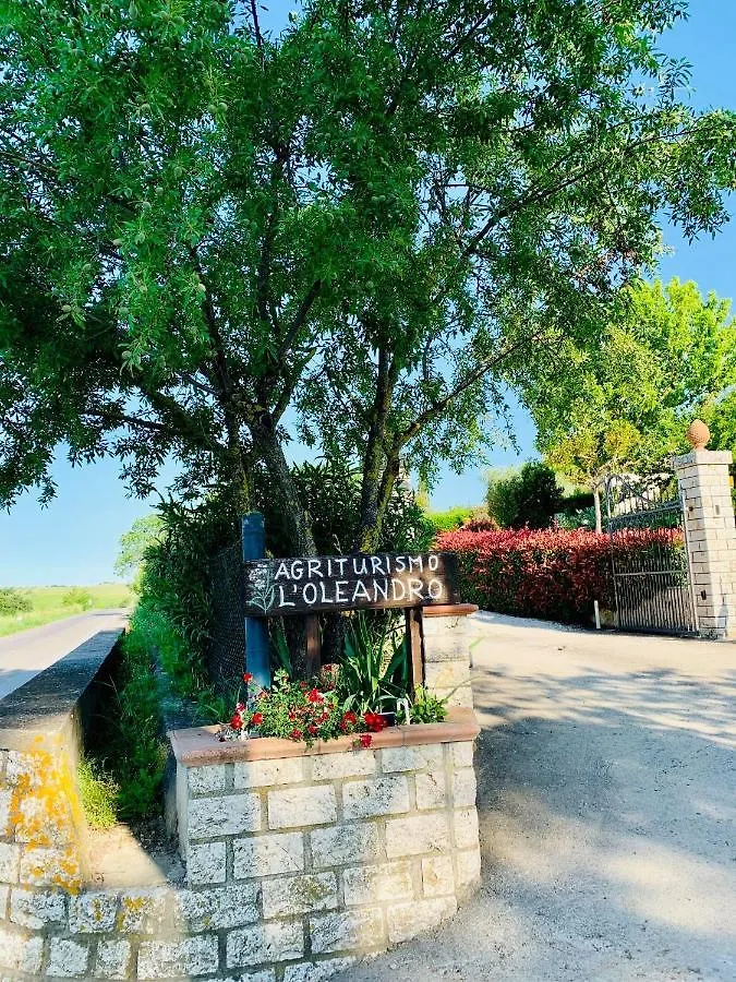 8380 Agriturismo L'Oleandro Montemerano Italie