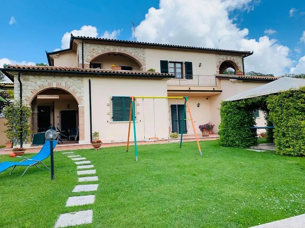8380 Agriturismo L'Oleandro مونتيميرانو